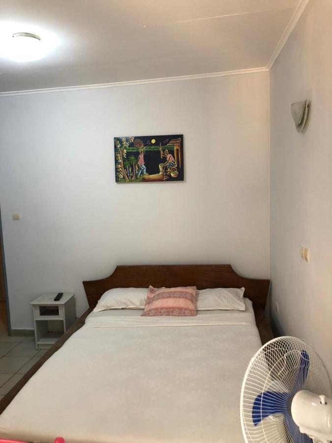 Hotel La Grace Kribi Eksteriør bilde
