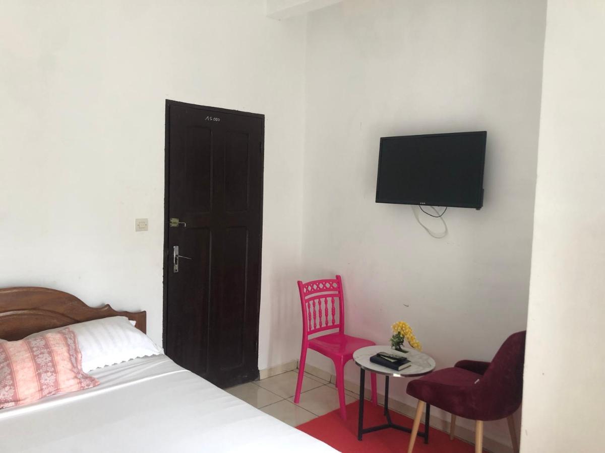 Hotel La Grace Kribi Eksteriør bilde